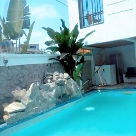 Appartement 2 Chambres Residence Avec Piscine Yaoundé Exterior foto
