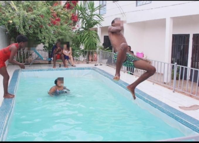 Appartement 2 Chambres Residence Avec Piscine Yaoundé Exterior foto